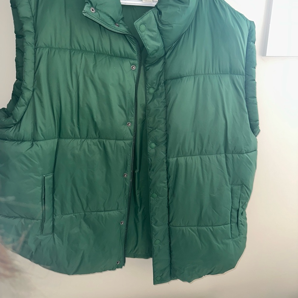 Green Women's Puffer Vest